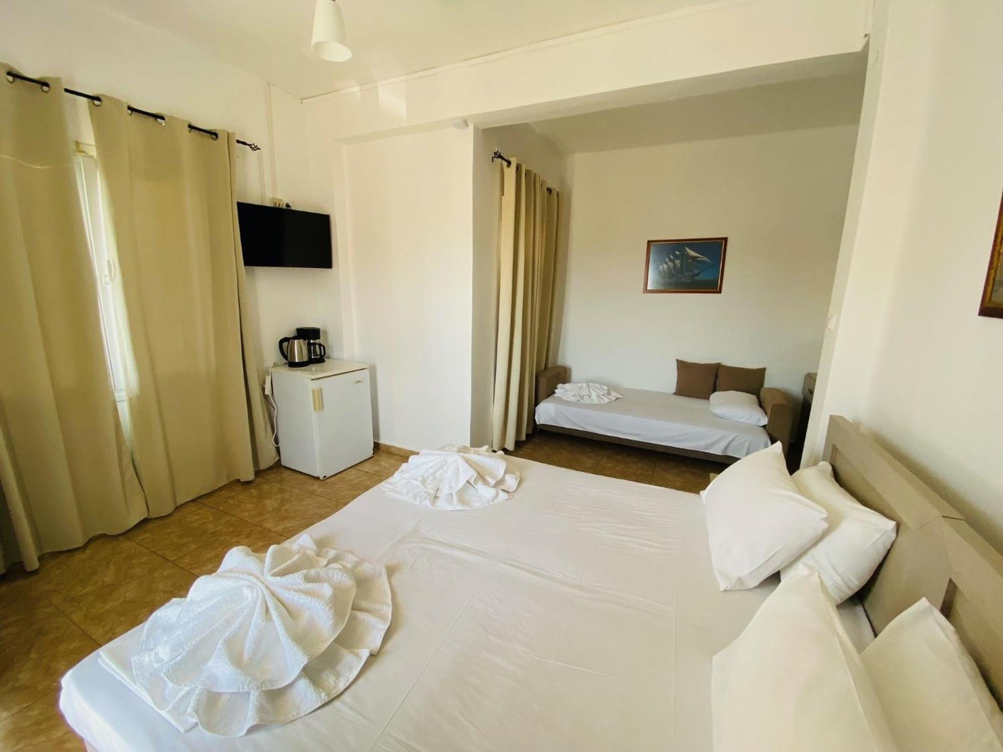 Central Hotel Парга Экстерьер фото