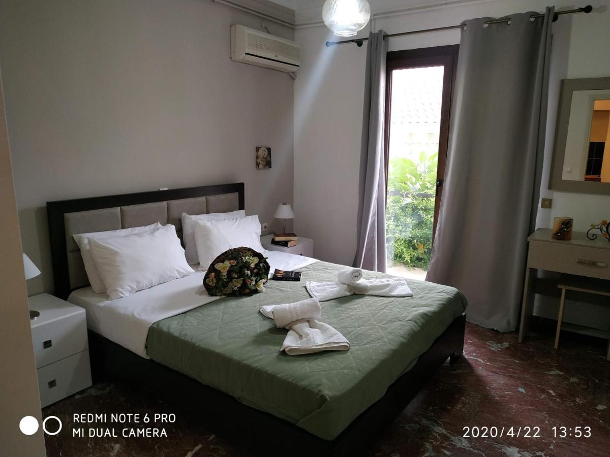 Central Hotel Парга Экстерьер фото
